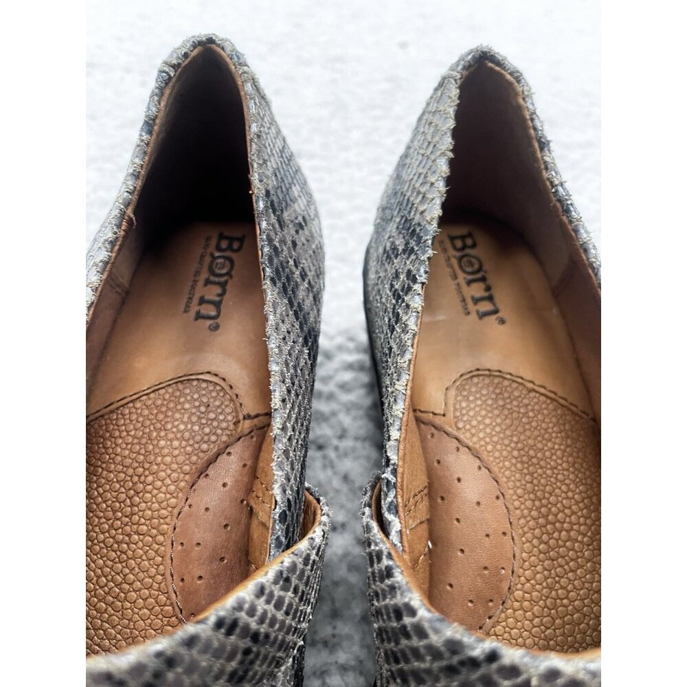 Women's BORN Gray Snakeskin Slip On Comfort Clog Size 8.5 - Picture 3 of 10